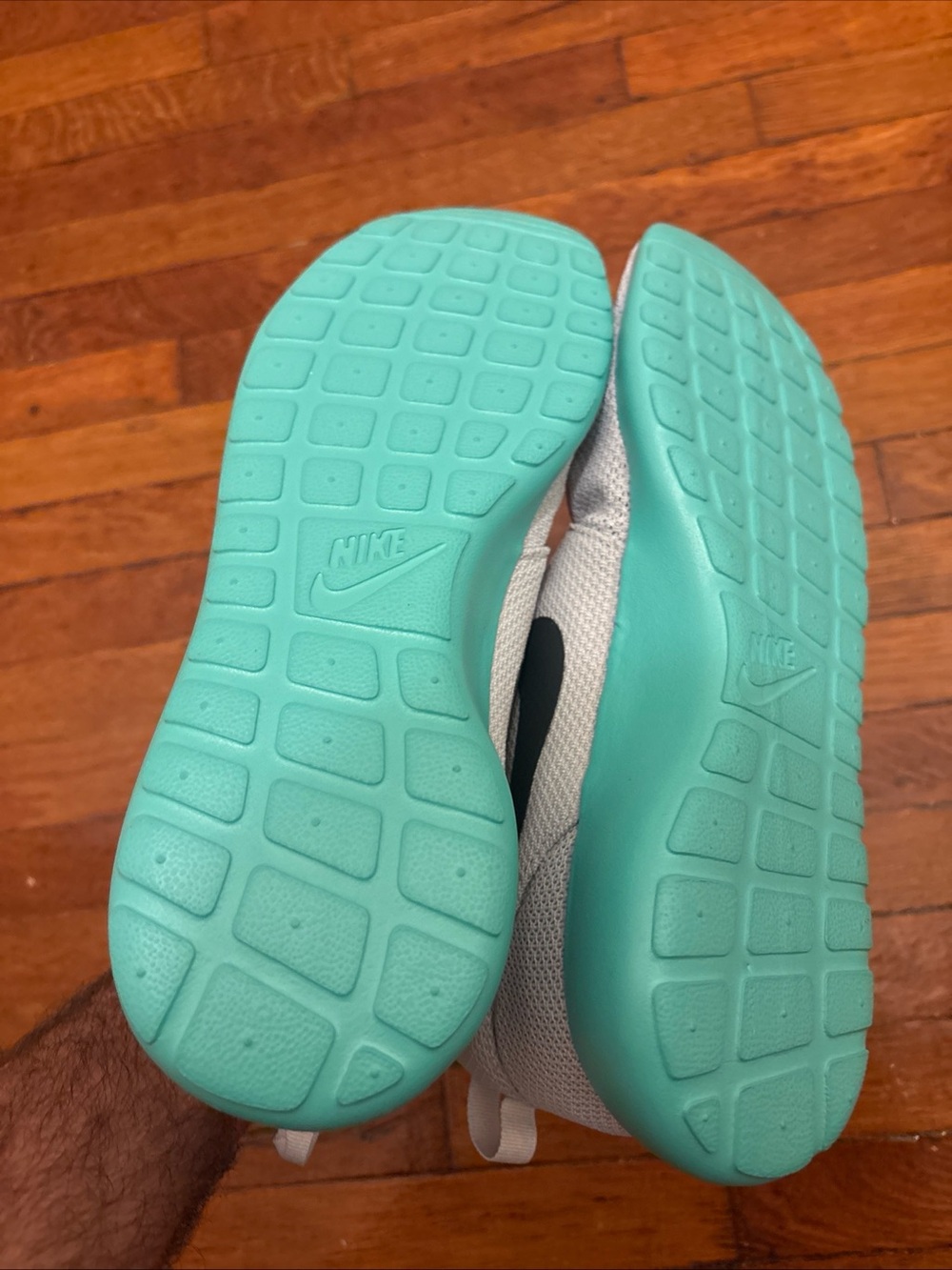Men’s Nike Roshe calypso Mesh Sneakers Teal Sole size 12 - Picture 7 of 8